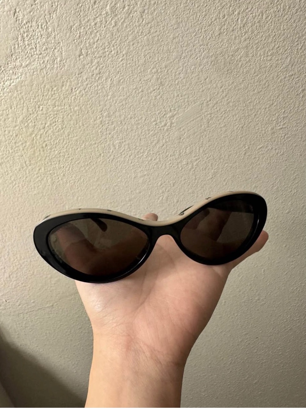 Women’s Cat-Eye Sunglasses in Black and Cream